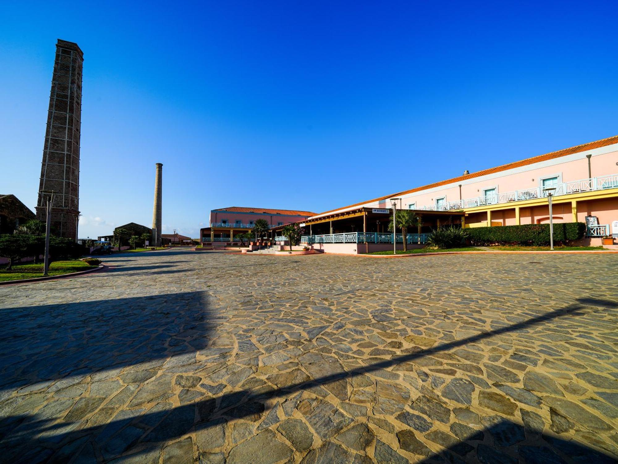 Le Tonnare Di Stintino - Beach Resort Exteriér fotografie